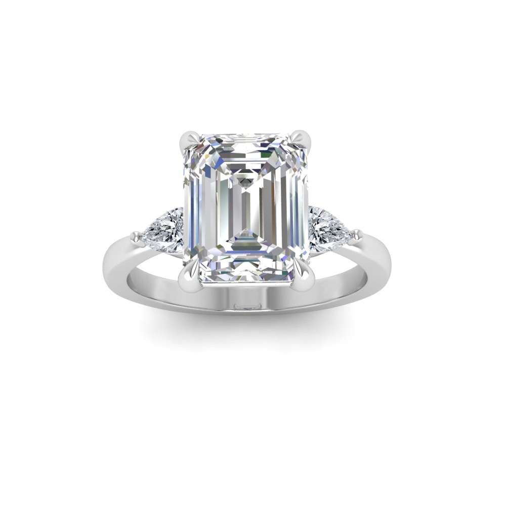 2.5 Ct Emerald Lab Diamond Three Stone Tapered Engagement Ring